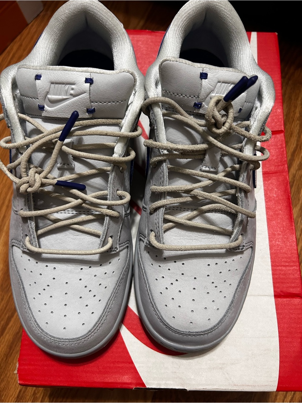Nike Light Gray and White Low-Top Sneakers with Navy Accents